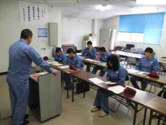 ベトナム技能実習生は日本で座学講習